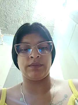 Snapshot of naughty-girl01 chatting on 02.24.25 naughty-girl01 online show from 02.24.25