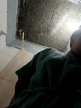 Snapshot of naughty-girl01 chatting on 03.01.25 naughty-girl01 online show from 03.01.25