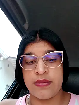 Snapshot of naughty-girl01 chatting on 03.02.25 naughty-girl01 online show from 03.02.25