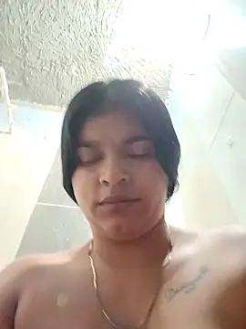 Snapshot of naughty-girl01 chatting on 03.03.25 naughty-girl01 online show from 03.03.25