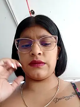 Snapshot of naughty-girl01 chatting on 03.13.25 naughty-girl01 online show from 03.13.25