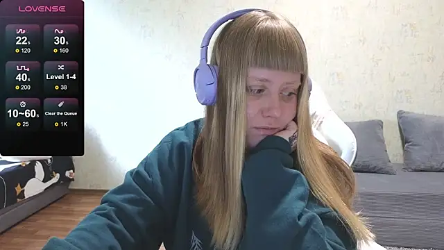 Snapshot of June_shy0 chatting on 05.07.26 June shy0 online show from 05.07.26