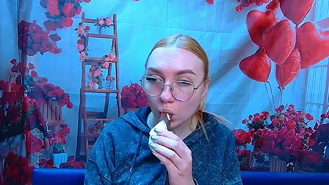 BeatriceFly online show from 05.06.26