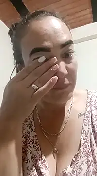 skayhot  online show from 01.23.25