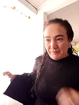 skayhot  online show from 03.08.25