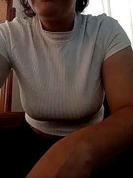 skayhot  online show from 03.21.25