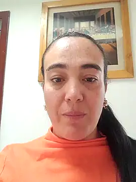 skayhot  online show from 09.27.25