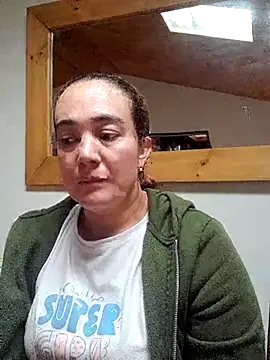 skayhot  online show from 04.14.26