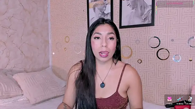 Snapshot of Mia_Gothzx chatting on 06.16.26 Mia Gothzx online show from 06.16.26