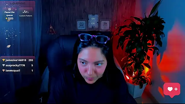 miichael black online show from 03.08.25