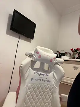 Hot malak online show from 03.14.25