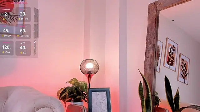 DahianaWalcott online show from 09.17.25