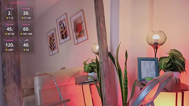 DahianaWalcott online show from 10.03.25