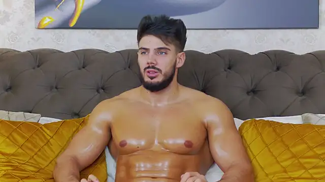 Snapshot of DustinKeent chatting on 12.06.24 DustinKeent online show from 12.06.24