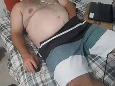 mfreitas005 online show from 02.18.25