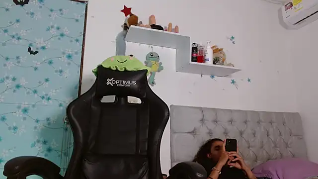 miss valery2 online show from 11.23.25