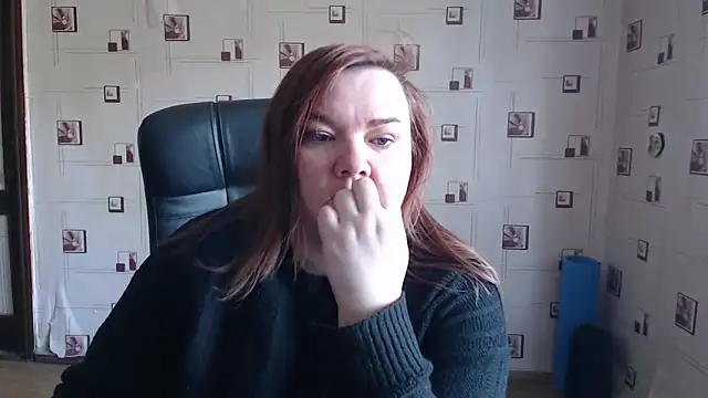 Snapshot of TasyaBigTTs chatting on 04.16.26 TasyaBigTTs online show from 04.16.26