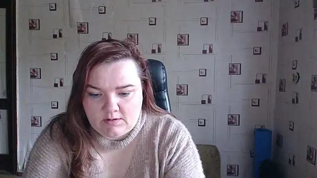 Snapshot of TasyaBigTTs chatting on 04.21.26 TasyaBigTTs online show from 04.21.26