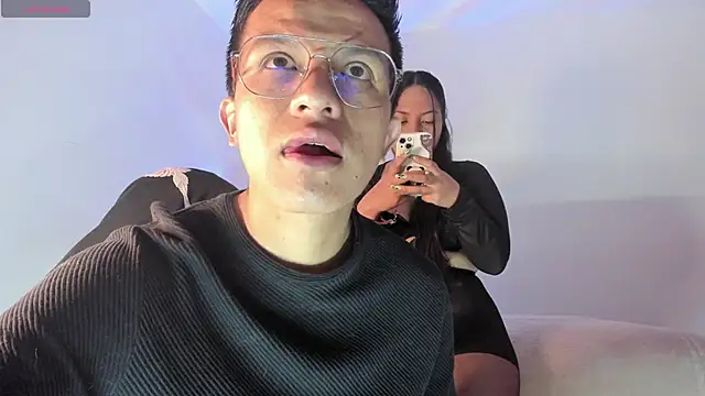 emiily15   online show from 11.30.25