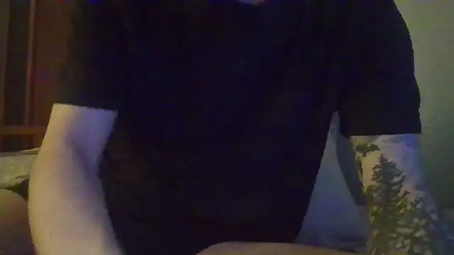 Snapshot of VanceFontaine chatting on 02.08.25 VanceFontaine online show from 02.08.25