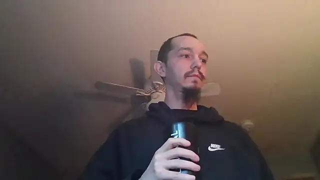 Snapshot of VanceFontaine chatting on 02.08.25 VanceFontaine online show from 02.08.25