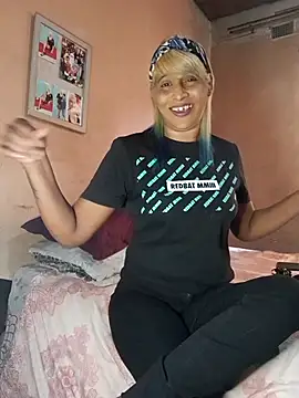 Goodgirlsue 77 online show from 11.07.25