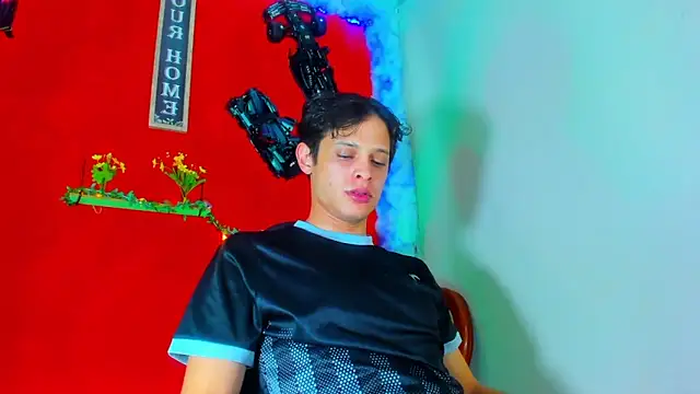 LilOwen  online show from 03.22.25