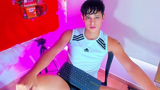 LilOwen  online show from 10.01.25