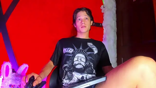 LilOwen  online show from 03.18.26