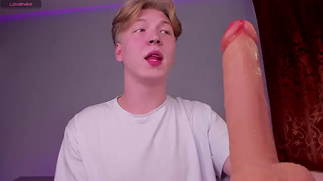 TheMikeSever online show from 10.25.25