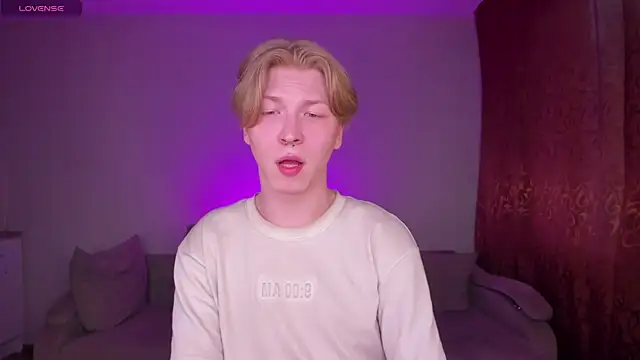 TheMikeSever online show from 04.21.26