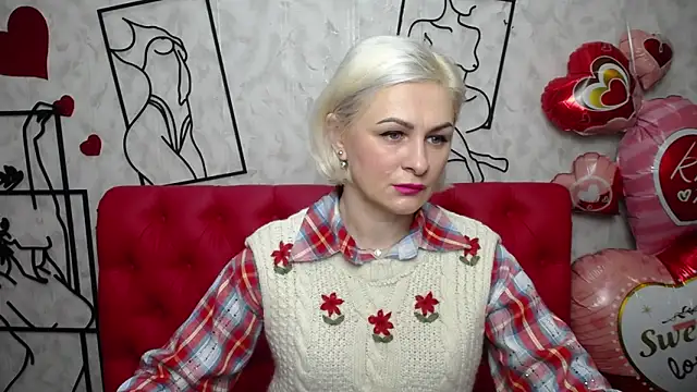 Snapshot of OliviaHorst chatting on 03.20.25 OliviaHorst online show from 03.20.25