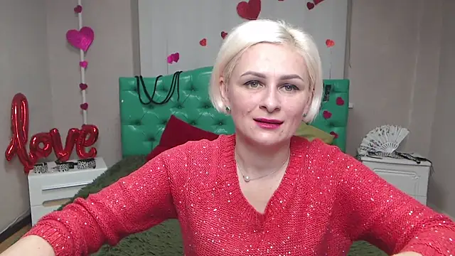 OliviaHorst online show from 11.23.25