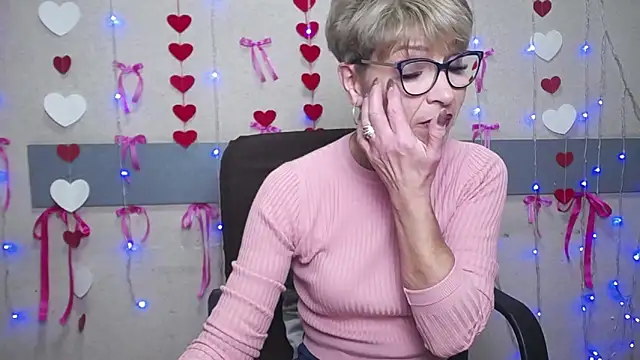 EllaBonito online show from 02.02.25