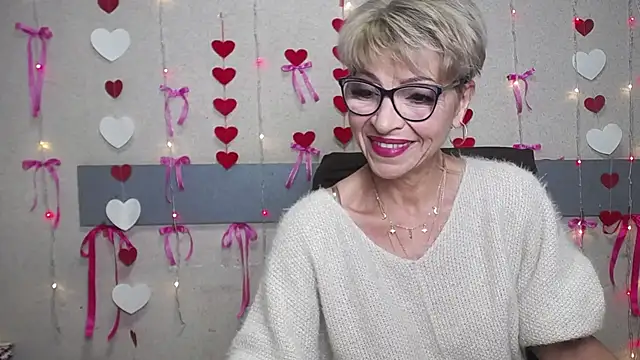 EllaBonito online show from 02.10.25