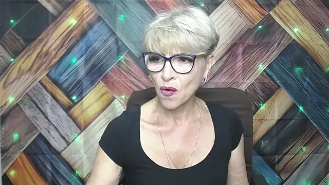 EllaBonito online show from 09.15.25