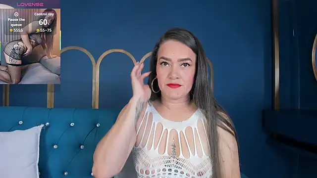 Snapshot of celestelewis chatting on 11.03.25 celestelewis online show from 11.03.25