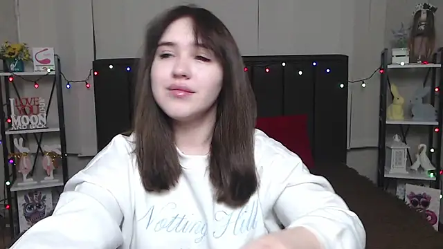 LauraHlot online show from 02.08.25