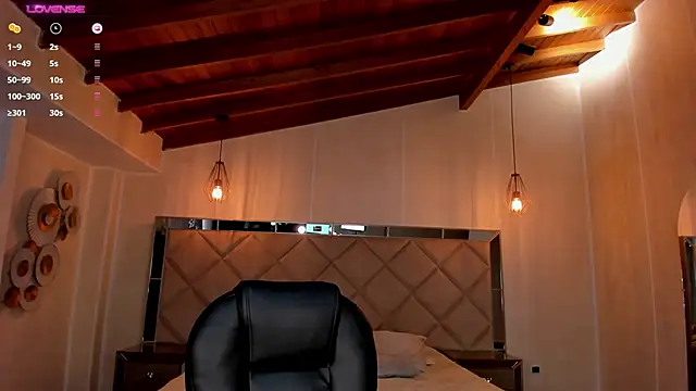 ValeriaVelvet online show from 02.28.25