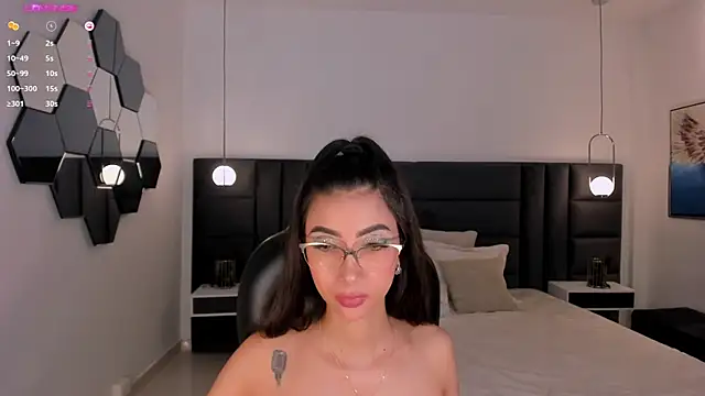 ValeriaVelvet online show from 03.19.25