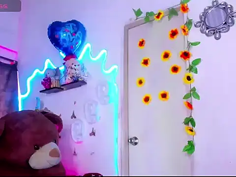 daniela bigcock22 online show from 12.13.25