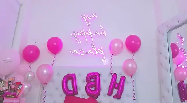 Snapshot of silvana__miller chatting on 01.22.25 silvana miller online show from 01.22.25