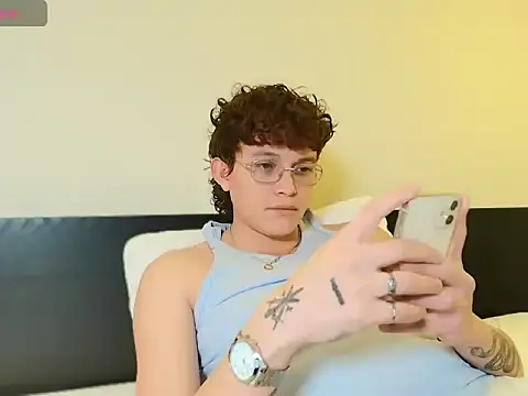 Snapshot of ccamilo-andress chatting on 03.04.26 ccamilo-andress online show from 03.04.26