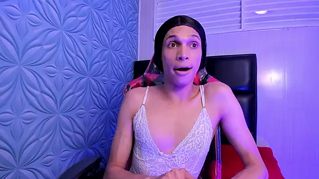 Milk max 18 online show from 10.25.25