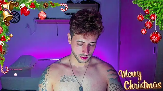 Snapshot of Ares_blue chatting on 12.17.25 Ares blue online show from 12.17.25