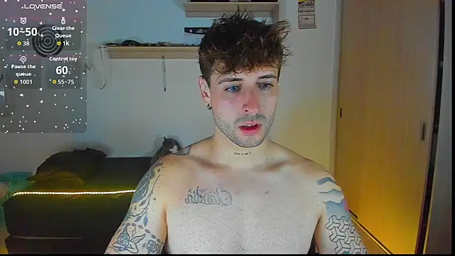 Snapshot of Ares_blue chatting on 02.04.26 Ares blue online show from 02.04.26