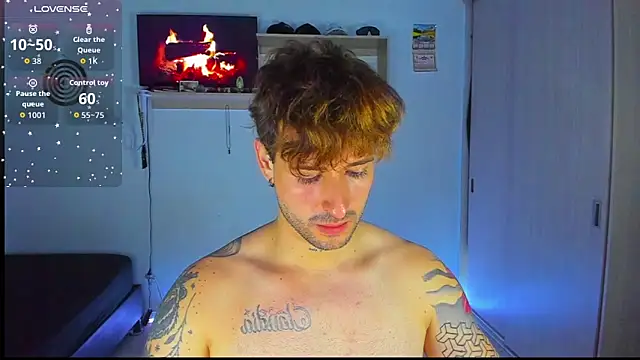 Snapshot of Ares_blue chatting on 02.19.26 Ares blue online show from 02.19.26