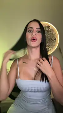 SarahhSmitth1 online show from 04.13.26