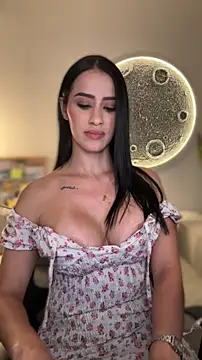 SarahhSmitth1 online show from 04.21.26