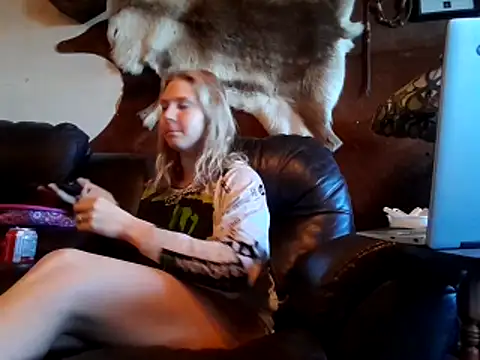 Ryan and Aurora online show from 04.20.26